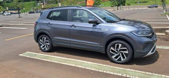 VOLKSWAGEN T-CROSS 1.0 200 TSI TOTAL FLEX COMFORTLINE AUTOMÁTICO